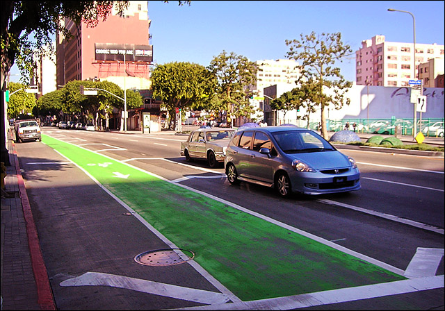 Spring Street's New Green Bike Lane